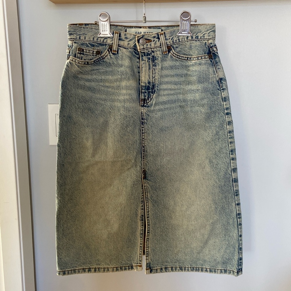 MADE IN USA / Vintage GAP JEANS denim slit skirt / Size 4